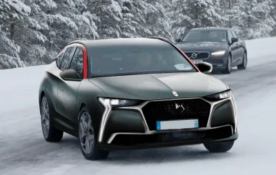 DS 4